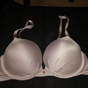 Victoria's secret plunge bra